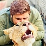 $XRP  shows an interesting divergence: testing 200 EMA resistance while channel support holds.
Options flow anticipated.
Strategy: Wait for a confirmed breakout. Manage risk.
 #Web3 #WealthBuilding $AVAX #WIF #Entrepreneur 