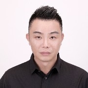 user-avatar