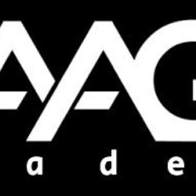 🚨 $XRP Analysis 🚨
#XRP has reclaimed the Volume Area Low (VAL) and there’s a clean 4H bullish FVG sitting below 👀
Bulls need to defend this FVG and break the diagonal trendline to flip structure bullish and target the buy-side liquidity above 📈
#XRP #BTC #Bitcoin #Crypto 