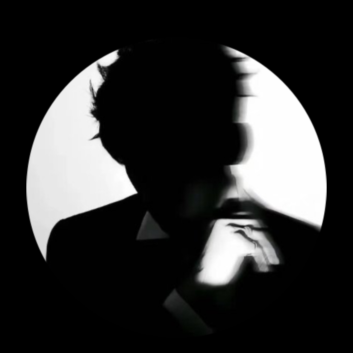 It's the last day of 2026, time has flown so fast. Recently, the market has been stagnant for over a month, hovering around 88,000 to 90,000, as cold and quiet as winter weather.
This year, it's not even about making money; breaking even is already difficult.
Seeing #Dexsport's official tweet, I was pleasantly surprised. Thinking about the many tokens in my wallet that have been battered by the decline, rather than continuing to fall, I might as well deposit them to earn some interest, with up to 20% cashback. Currently, only tokens on the Solana chain are supported, so I want to deposit all my scattered tokens. But I am more looking forward to opening up BNB and ETH.
🚨 Solana holdings can now be deposited, from 12.15 to 1.14, deposit and bet to earn a crazy 20% cashback 🚨
Key points to note 👇
✅ All funds are kept in your own chain wallet, with full control in your hands, no need to worry about scams.
✅ Solana's ultra-low fees mean you don't have to worry about losing money to transaction costs.
✅ No annoying KYC required, no need to find a custodian, just a hassle-free experience.
✅ They offer real cash cashback, not those flashy but useless hollow rewards.
👉 Use $BONK , $TRUMP , and other Solana tokens to bet, and enjoy abundant rewards!
Official website:
#Dexsport   #Solana