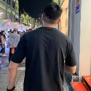 user-avatar