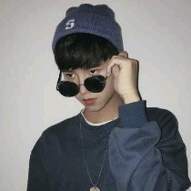 🚀🚀🚀 Midday urgent broadcast! BTC Ether is making a strong push!
BTC just broke through 91800, and Ether has also stabilized at 3070! This bullish trend is too strong!
📈 My strategy: A pullback is a buying opportunity!
👉 BTC: Go long directly around 90000-91000! The initial target is 92700, and a breakthrough aims for 93900!
👉 Two Cakes: Place long orders around 2980-3000, target 3110!
The daily chart shows a strong bullish candle with plenty of energy. Continue to be bullish during midday! Brothers, if there is a pullback, go long. Don&#39;t miss out on this profitable market! 💪💪