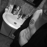 Overall, the market is in a moderate bullish phase: BTC and ETH are hitting new local highs, and trading volume on major platforms, including Gate, is increasing. This indicates a return of interest from institutional and retail traders.
What’s important now:
BTC dominance remains around $70,000–$72,000, with a noticeable increase in market capitalization and volumes on USDT pairs.
ETH is showing ahead-of-the-curve growth relative to BTC, often signaling a “second wave” within the market and improved sentiment in DeFi and altcoins.
In spot flows on Gate, there is an influx of large orders in BTC/ETH, indicating accumulation and reduced selling pressure.
What to watch in the coming week:
Holding BTC above $68,000–$70,000 and ETH above $2,100–$2,200 as key support levels.
Volume in altcoins and capital flows into new/niche projects on Gate — this is an indicator of “risk-on” sentiment and potential short-term rallies.
Don’t forget about stablecoins: Tether’s dominance and its growing share of the market show that money is still “underwater” and can quickly shift into risky assets on news. 
#GateSquareAprilPostingChallenge