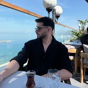 $BTC   dancing in a tight range. 
Bulls trying, bears trying, both failing. 
This is not weakness, this is pressure building. 
Breakout will tell the real story.
#Bitcoin #JoinCreatorCertificationProgramToEarn$10,000 #SolanaStakingETFLaunch #CommercialTradeConsensusReached 