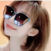 #你看好ERC-8004机器经济吗？ ERC-8004 is a standard protocol introduced by Ethereum for defining and managing on-chain agents (such as AI agents) identity, status, and interactions, which has garnered widespread follow due to its economic potential and development prospects.
1. Technical and Market Fundamentals
Technical Breakthrough: ERC-8004 addresses the long-standing trust issues between AI agents by providing a trust foundation for machine-to-machine economic activities through on-chain identification, reputation systems, and verification mechanisms. This enables AI agents to collaborate and transact more securely and efficiently, serving as a critical infrastructure for the development of the machine economy.
Market Demand: With the rapid development of AI technology, the application of AI agents is becoming increasingly widespread across various fields. However, the collaboration among AI agents still faces challenges in trust and interoperability. The emergence of ERC-8004 meets the market demand for trustworthy AI collaboration and provides technical support for the development of the AI economy.
2. Industry Development Trends
AI and Blockchain Integration: The combination of AI and blockchain is a hot direction in current technological development. ERC-8004, as a product of the integration of the two, aligns with the industry&#39;s development trend. It not only provides a trust mechanism for AI agents but also achieves openness and transparency in the AI economy through the decentralized characteristics of blockchain.
The Rise of Machine Economy: The machine economy is considered an important development direction for the future economy, and ERC-8004 provides the infrastructure for the development of the machine economy. It enables AI agents to autonomously engage in economic activities such as trading, payment, and collaboration, promoting the development of the machine economy.
3. Investment and Application Prospects
Investment Heat: The release of ERC-8004 has attracted the attention of numerous investment institutions, and related projects and applications are continuously emerging. For example, projects like Tempo and Thinking Machines have already collaborated with ERC-8004 to explore its applications in payment, AI training, and other fields. This indicates that the market is full of confidence in the economic potential of ERC-8004.
Application scenarios: The application scenarios of ERC-8004 are extensive, including finance, supply chain, healthcare, and other fields. In the finance sector, it can be used for payments and settlements between AI agents; in the supply chain sector, it can be used for the execution and collaboration of smart contracts; in the healthcare sector, it can be used for AI-assisted diagnosis and treatment.
4. Risks and Challenges
Technical maturity: ERC-8004 is still in the development stage, and its technical maturity and stability need further validation. For example, issues such as the security of on-chain identification and reputation systems, and the efficiency of verification mechanisms need to be addressed.
Regulatory Risks: The economic activities of AI agents involve legal and regulatory issues, such as liability attribution and data privacy. ERC-8004 needs to develop within a regulatory framework to ensure its legality and compliance.
Market competition: ERC-8004 faces competition from other AI and blockchain projects. For example, other blockchain platforms are also launching similar protocols and standards to compete for market share.
Conclusion: The ERC-8004 economy has the potential to become the next trend, but its development still faces challenges such as technology, regulation, and market competition. Investors and developers need to closely follow its developments and cautiously assess risks and opportunities.