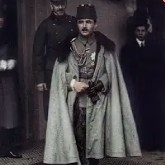 ## 📈 Market Analysis
Ethereum has fluctuated within the **$2,919.47 to $3,150.16** range over the **past 3 days**, climbing by over **5%** as price and volume surged together. Daily **RSI reached 98.7**, signaling an overbought technical setup with risks of a short-term pullback near $3,150.16 (past 3-day high).
## 📄 News Focus
- **Ethereum’s institutional adoption accelerates**: 2026 sees DeFi and asset tokenization become mainstream, with steady inflows from major funds and the industry entering a new “institutional era”;
- **Vitalik’s review of 2025** highlights scalability and privacy upgrades, stressing long-term sustainable growth for the network;
- **Zama privacy stablecoin goes live, strengthening on-chain security**: Ethereum’s privacy features gain community support, spurring DeFi momentum;
- **Crypto × AI narrative gains traction with continuous innovation in automation and decentralized apps**, spotlighting the next wave of cross-industry developments.
 
Overall, technical progress and institutional news reinforce ETH’s long-term outlook, but near-term overbought signals and shifting positions pose short-term risks.
## 🧐 Market Sentiment
- Overall crypto market is in a state of **fear** (**Crypto Fear & Greed Index 28**), with low risk appetite showing initial signs of recovery;
- Social media discussions are increasing, with divided views: some bullish on ETH’s institutional push, others wary of overbought conditions;
- KOL opinions lean bullish; on-chain inflows support sentiment improvement as major funds enter the space.
## ✨ Key Points to Watch
- **Whether trading volume continues to rise**: Sustained price and volume confirms strength; otherwise rally momentum is limited;
- **How on-chain capital flows shift**: Large inflows or outflows could swiftly impact short-term moves—monitor whale activity;
- **Macro policy trends**: Regulatory and monetary policy remain the main market drivers, with 2026 policy shifts offering new opportunities;
- **Institutional buying or selling activity**: ETF and DeFi participation will directly affect price direction and sentiment;
- **Whether market consensus shifts from division to unity**: The formation of bullish or bearish consensus often signals major trend changes.
 
Overall, ETH shows short-term sentiment recovery but remains overbought. Future trend depends on trading volume, capital flows, and macro policy adjustments. 