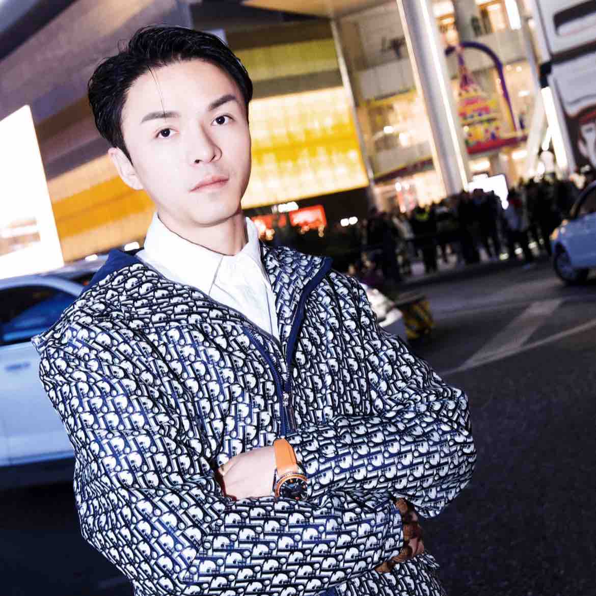 There is some profit, but not much. If I can't get away this afternoon, I'll just leave, leave, leave, leave, leave.
#美联储降息预测 #比特币跌破关键价位 $BTC  ‌