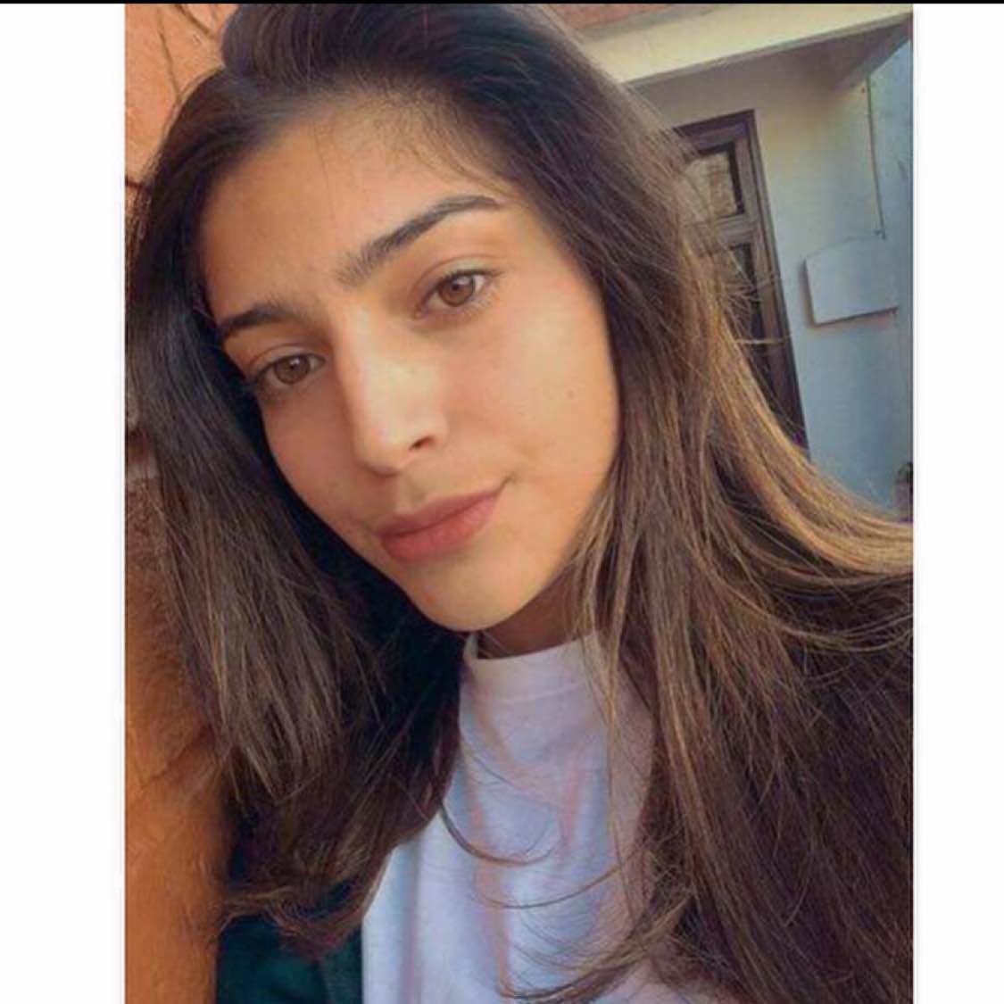 Alizay_khan