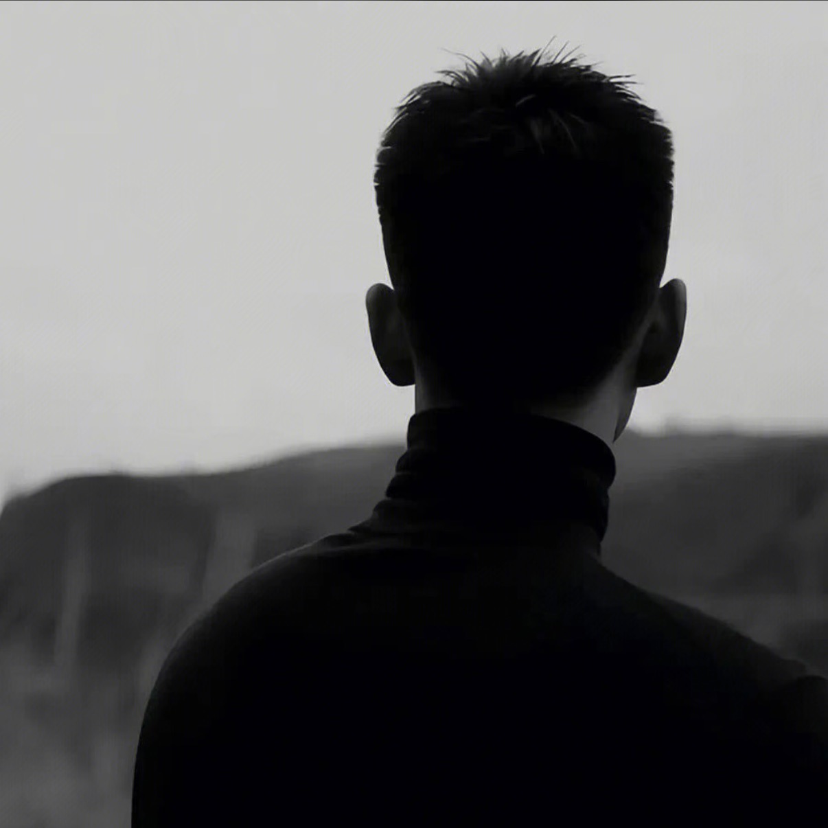 The evening thought on BTC for the 11.5.
Although BTC has warmed up today, it ultimately is just a fleeting moment.
The daily bearish trend remains unchanged, and 103000 is still the dividing line between bulls and bears.
The individual&#39;s bearish view remains unchanged.
Aggressive can go south at 102000, conservative can go south at 103000.
The target is 100,000, and if it breaks, look for 96,000!
$BTC $ETH #十二月降息预测 